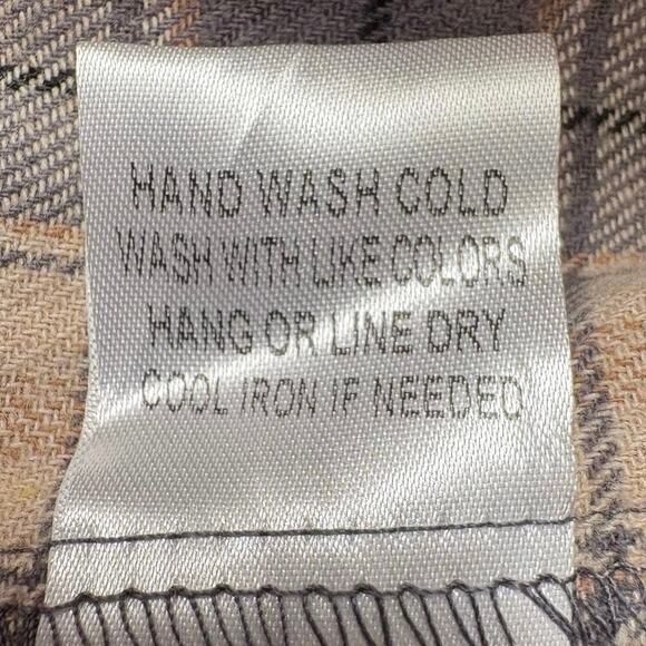 In Loom Plaid Peplum Blouse Sz M Beige Gray Ruffle Sleeve Long Sleeve Casual Top - Picture 9 of 9